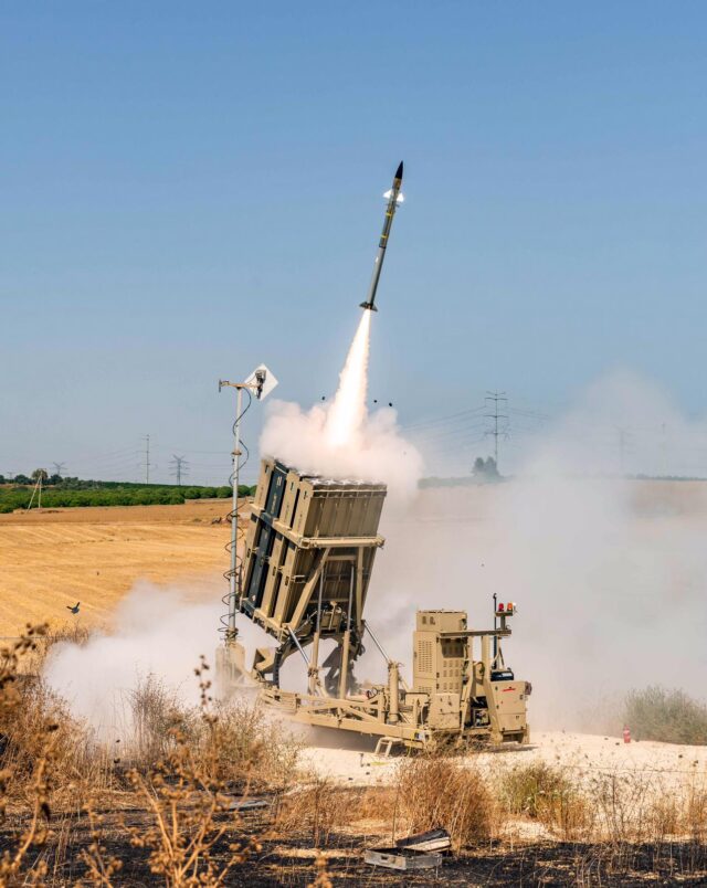 Israels Iron Dome Missile System, Wikipedia image